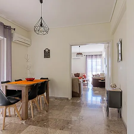Two Bedroom Apartment In Chalandri With Balcony Athènes Extérieur photo