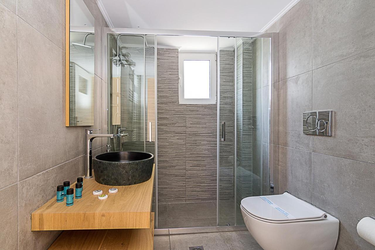 Апартаменты Two Bedroom In Chalandri With Balcony *